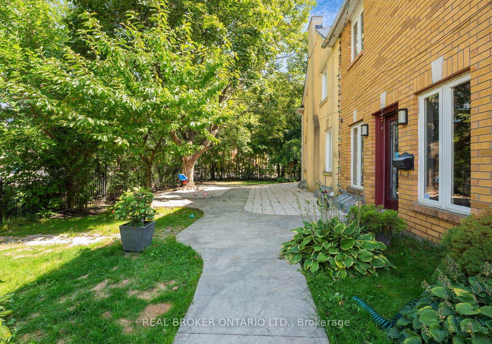 256-the-kingsway-road-etobicoke-ontario-w12469610