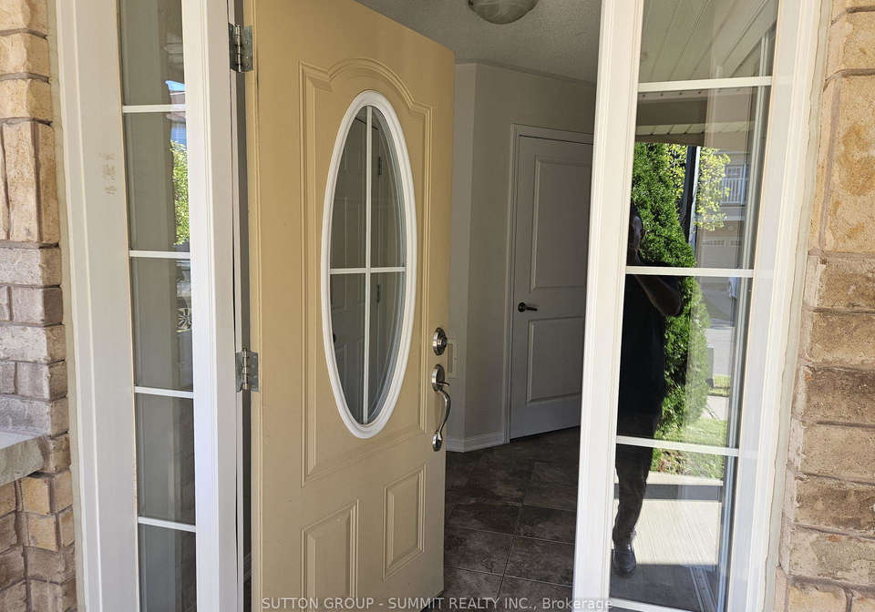 240-septimus-heights-milton-ontario-w12469945