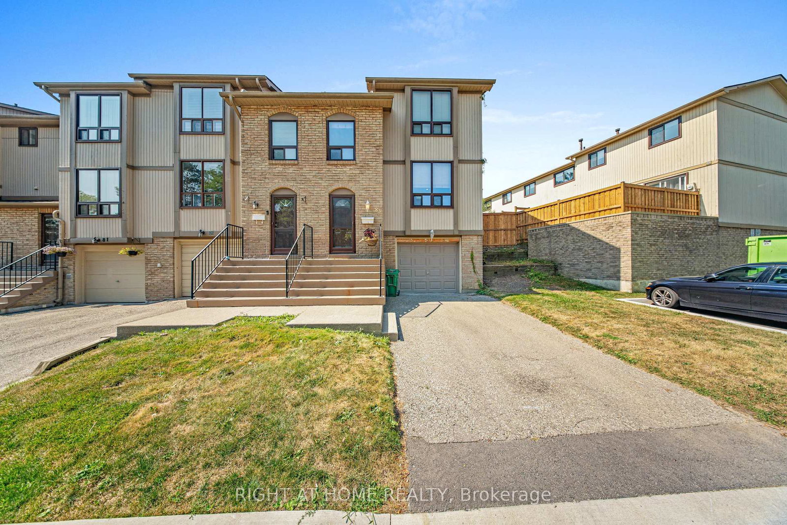 guildford-crescent-brampton-ontario-w12470319