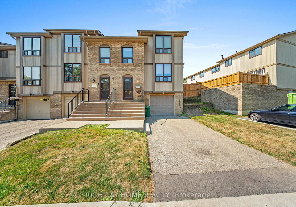 guildford-crescent-brampton-ontario-w12470319