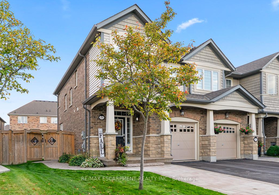 19-maple-cider-street-caledon-ontario-w12470359
