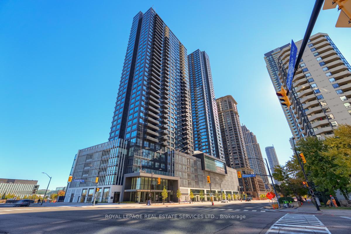 395-square-one-drive-mississauga-ontario-w12470390