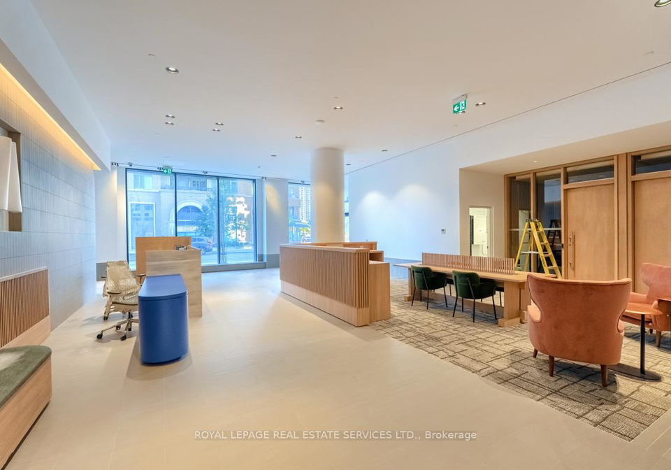 395-square-one-drive-mississauga-ontario-w12470390