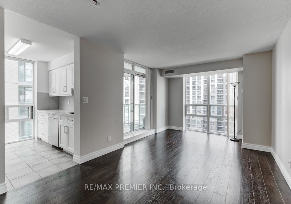 9-michael-power-place-etobicoke-ontario-w12470399