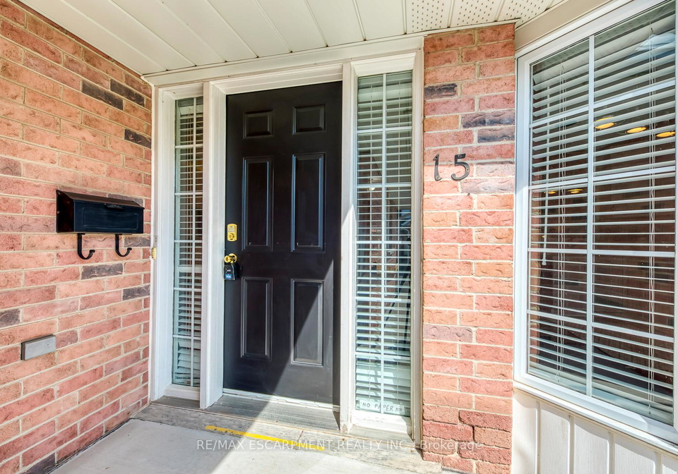 2435-woodward-avenue-burlington-ontario-w12470484