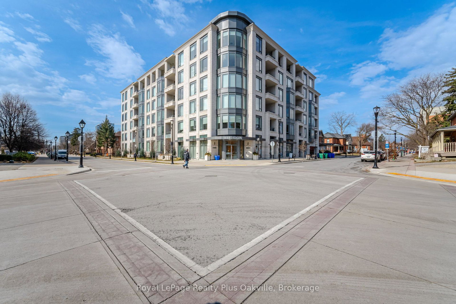 1441-elgin-street-burlington-ontario-w12470702