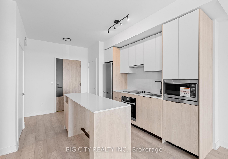 1007-the-queensway-etobicoke-ontario-w12470763