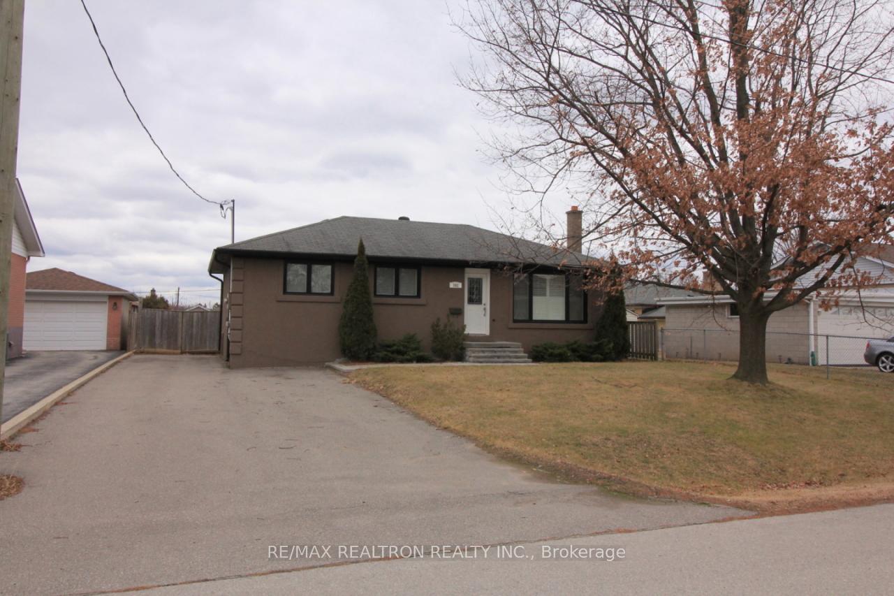 382-walton-street-oakville-ontario-w12470839