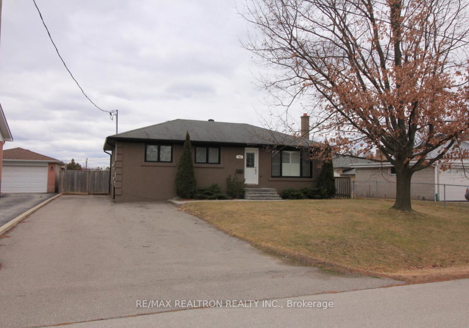 382-walton-street-oakville-ontario-w12470839