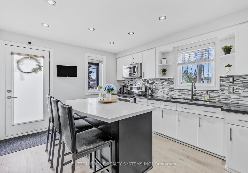 85-kane-avenue-toronto-ontario-w12470857