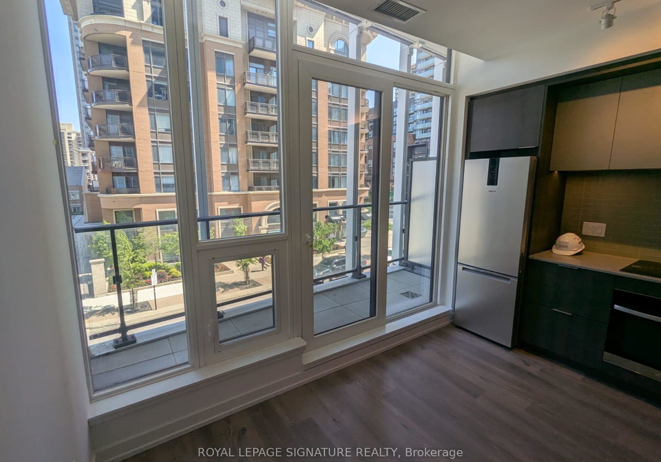 395-square-one-drive-mississauga-ontario-w12471259