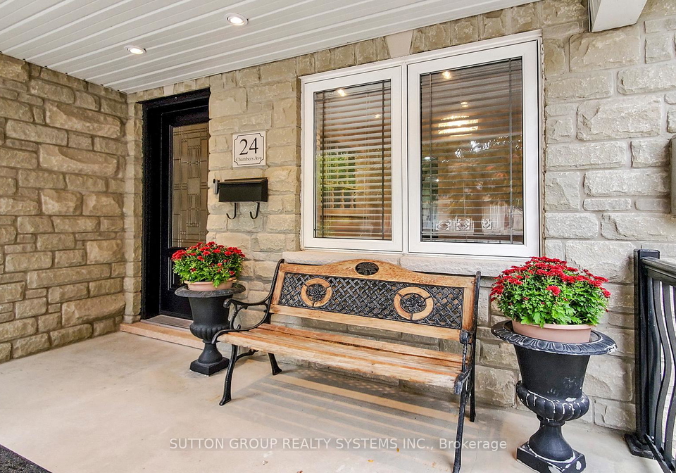 24-chambers-avenue-toronto-ontario-w12471286