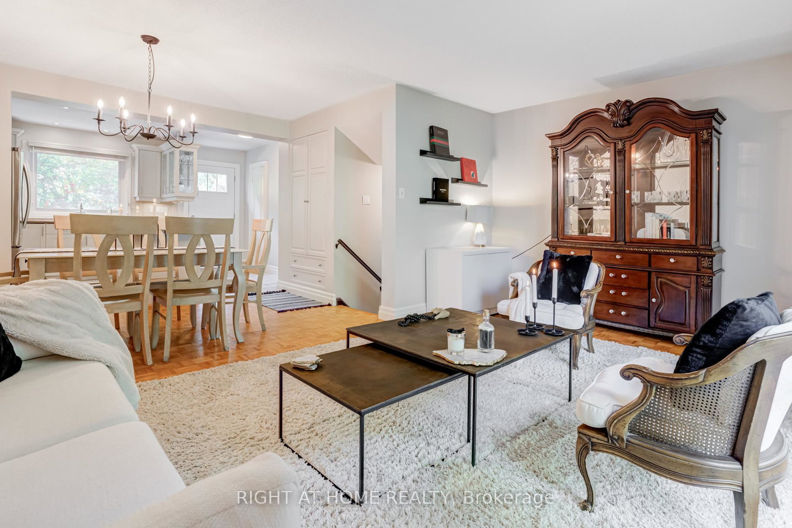 2067-marine-drive-oakville-ontario-w12471297