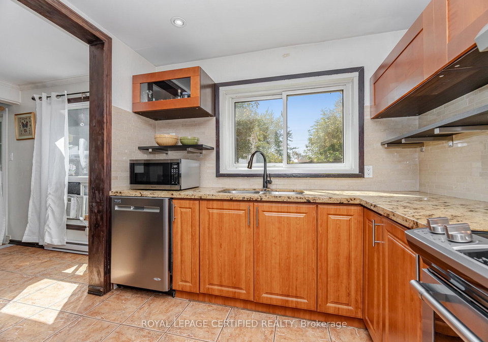 13-hilldowntree-trail-brampton-ontario-w12471315