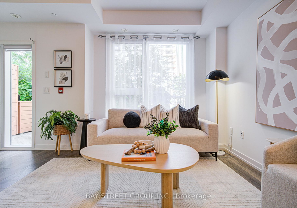 2530-eglinton-avenue-w-mississauga-ontario-w12471355