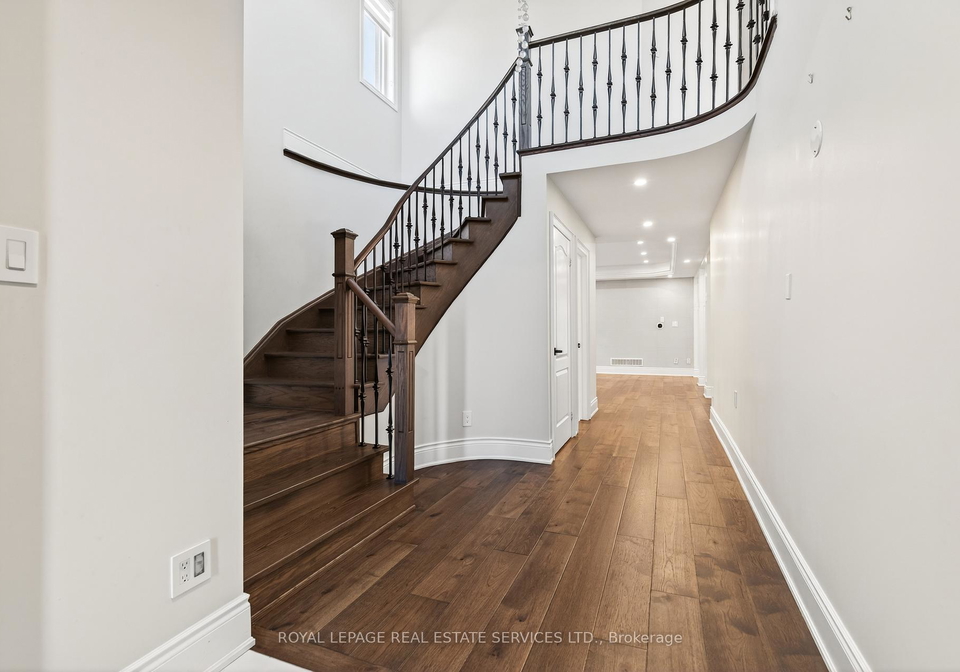 2240-pine-glen-road-oakville-ontario-w12471360