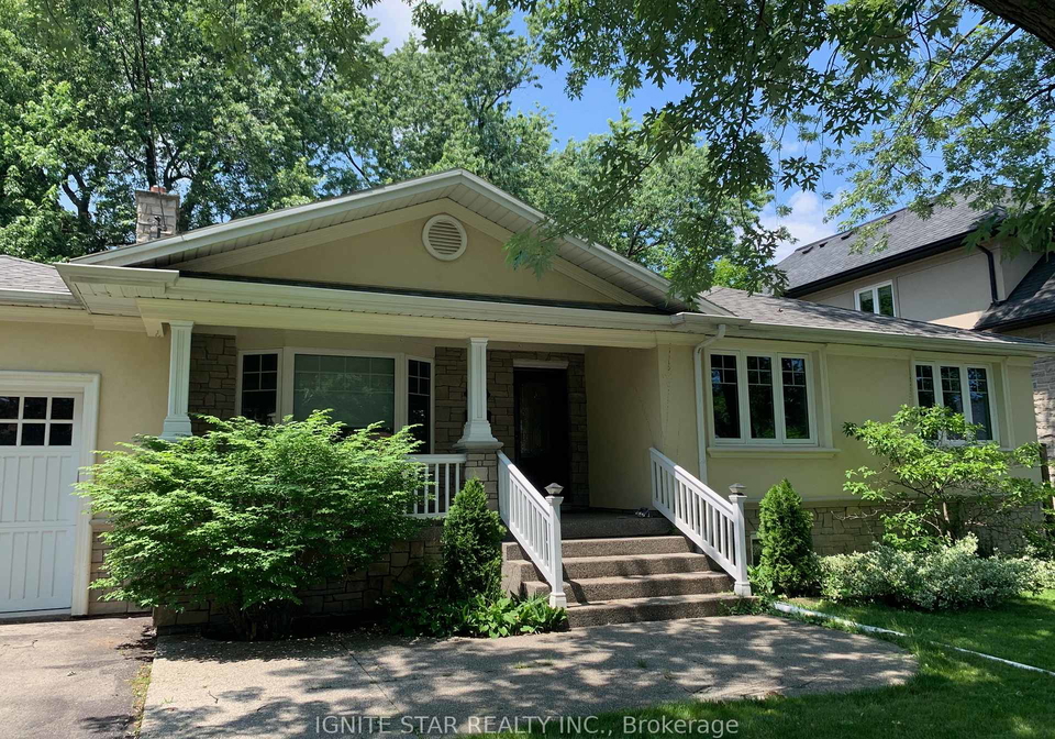 493-pineland-avenue-oakville-ontario-w12471609