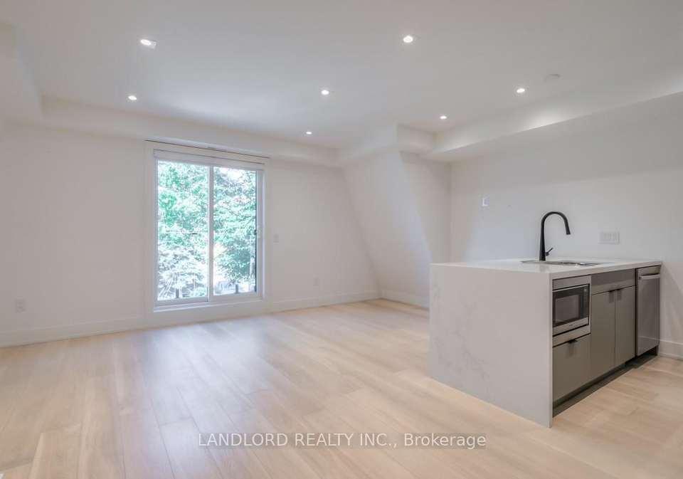 37-boustead-avenue-toronto-ontario-w12472088