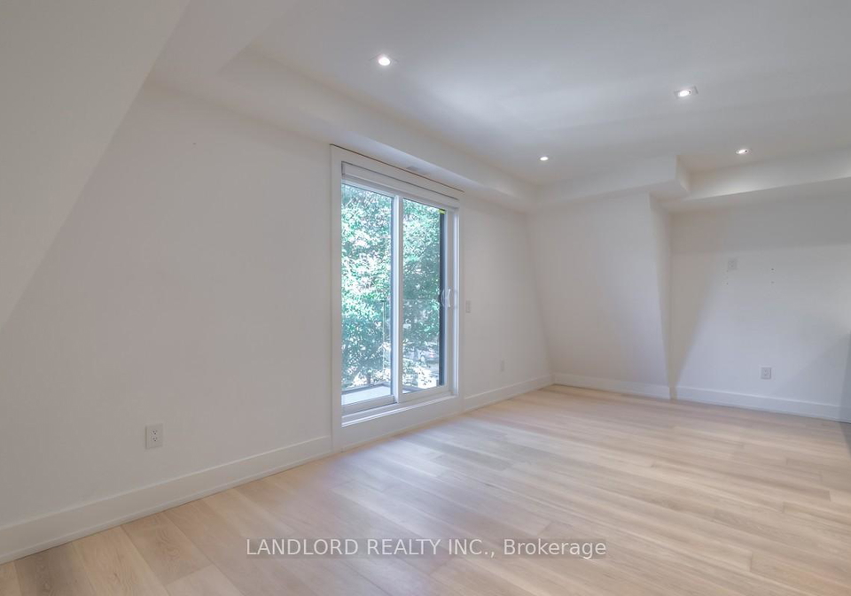 37-boustead-avenue-toronto-ontario-w12472088