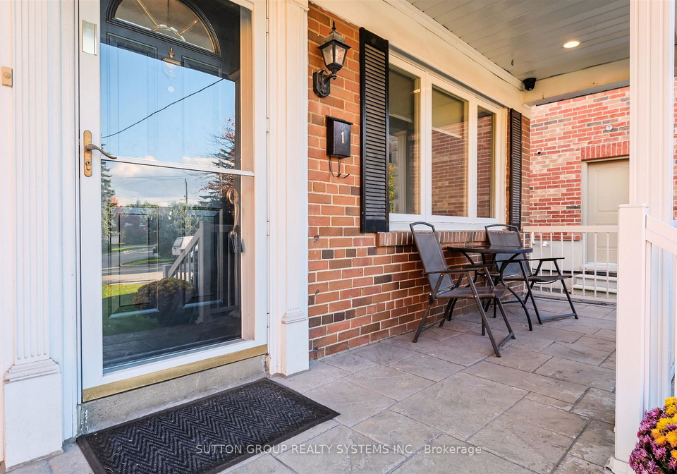 1-elmlea-avenue-etobicoke-ontario-w12472229