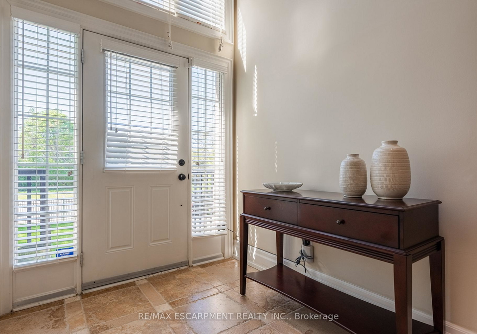 1034-lakeshore-road-w-mississauga-ontario-w12472428