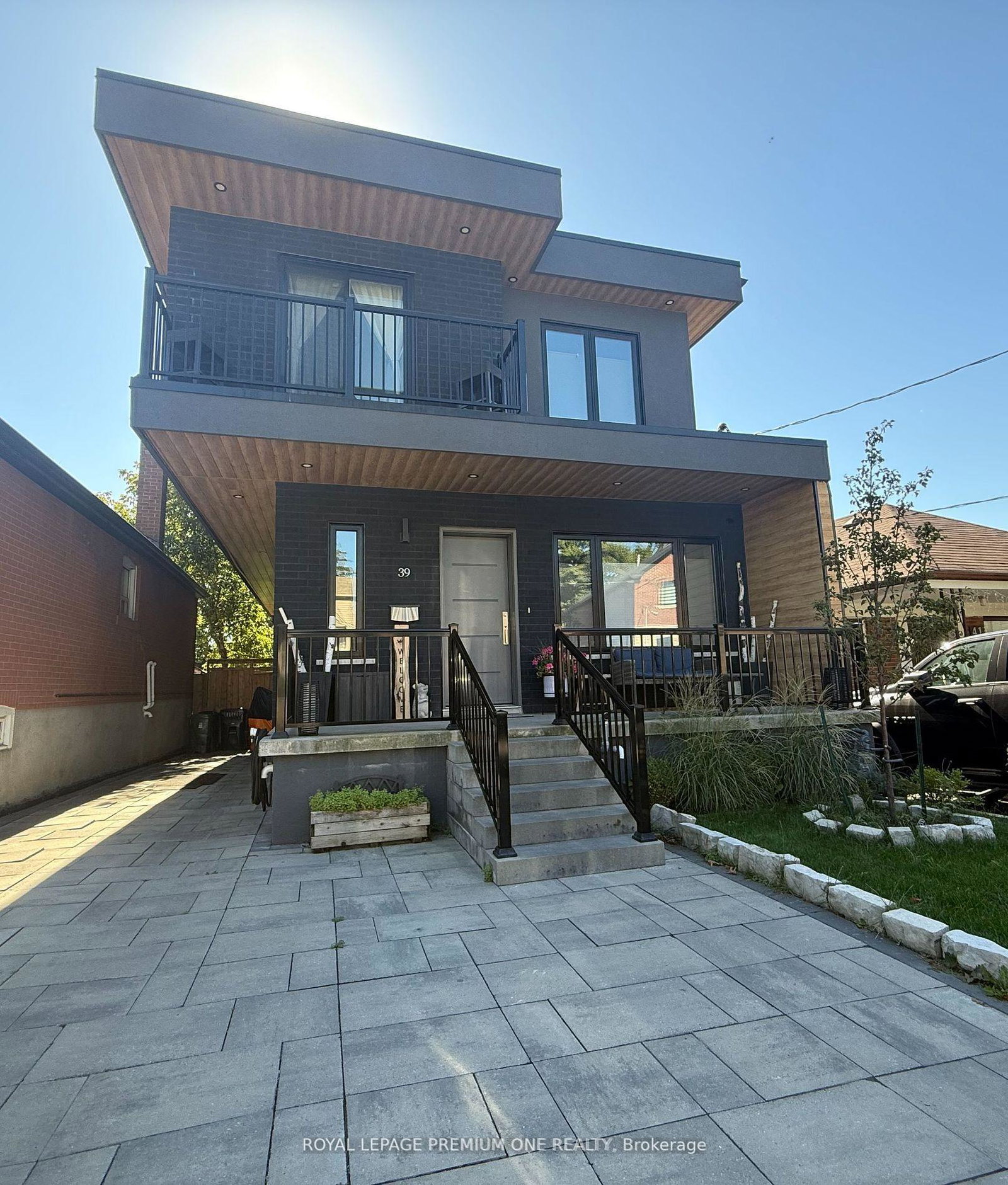 39-lonborough-avenue-north-york-ontario-w12472624