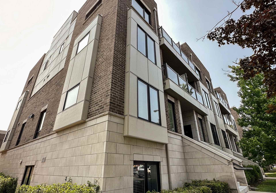 250-royal-york-road-etobicoke-ontario-w12472796