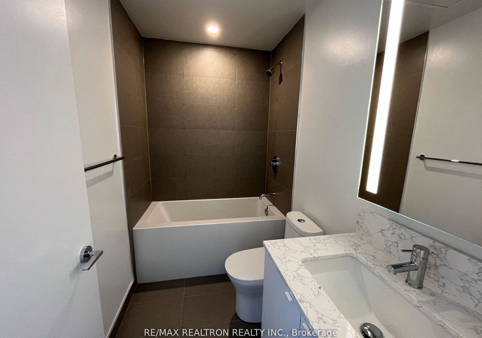 270-dufferin-street-toronto-ontario-w12472852