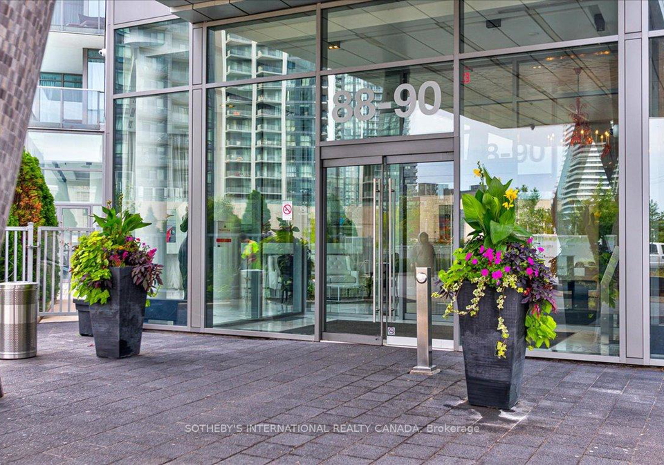 90-park-lawn-road-etobicoke-ontario-w12473254