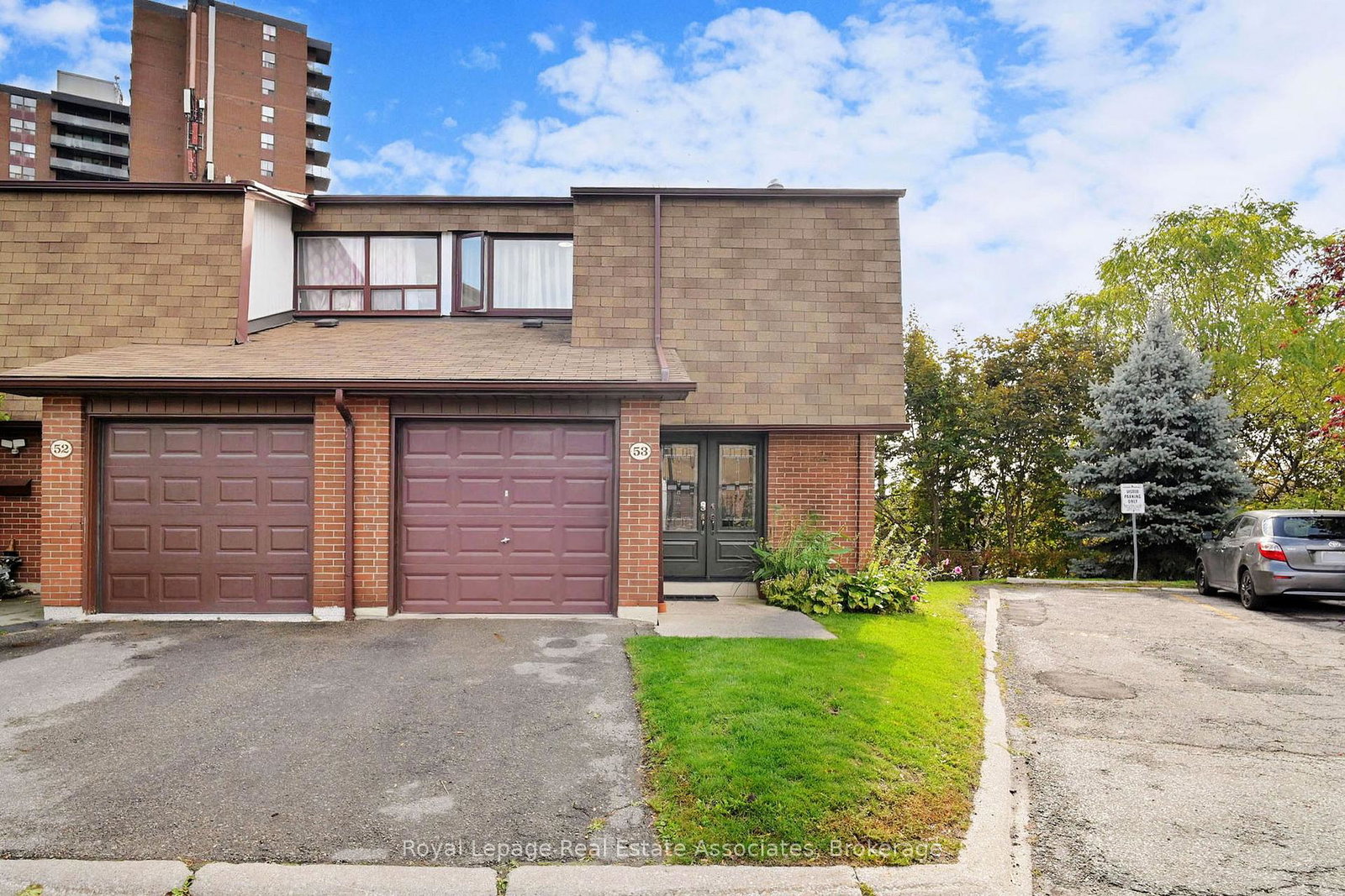 600-silver-creek-boulevard-mississauga-ontario-w12473314
