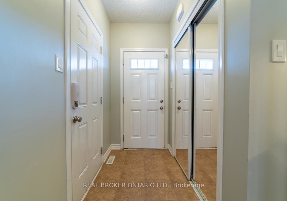 435-cavanagh-lane-milton-ontario-w12473367