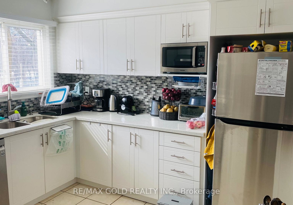 82-a-corby-crescent-brampton-ontario-w12473574