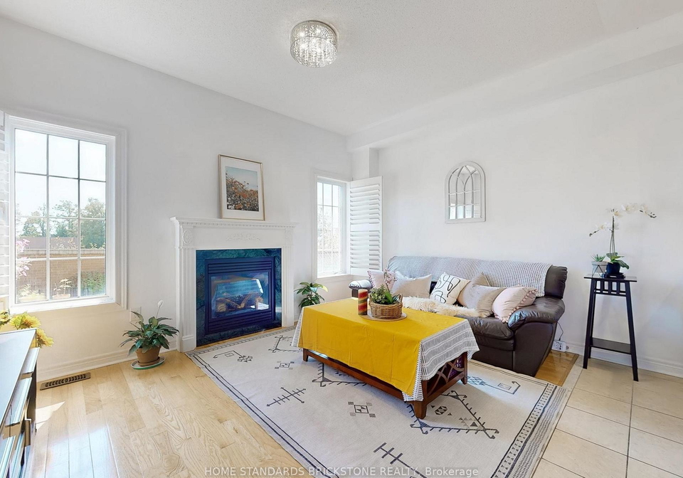 50-versailles-crescent-brampton-ontario-w12473576
