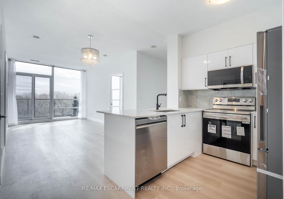 2230-lake-shore-boulevard-w-etobicoke-ontario-w12473636