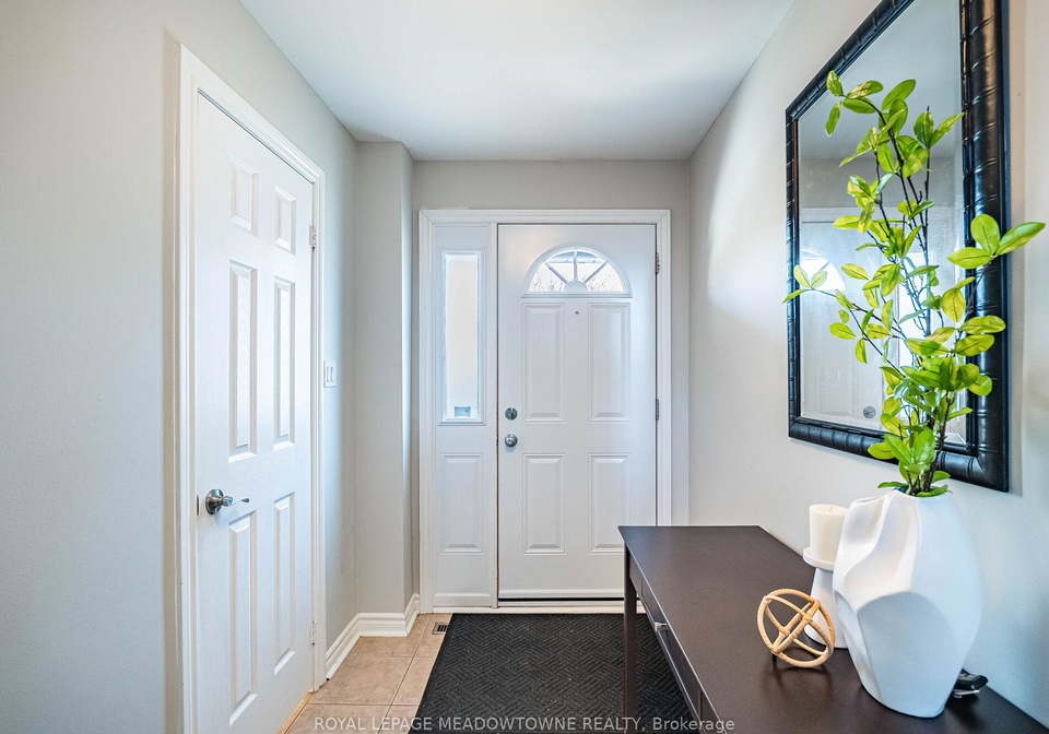 6780-formentera-avenue-mississauga-ontario-w12473637