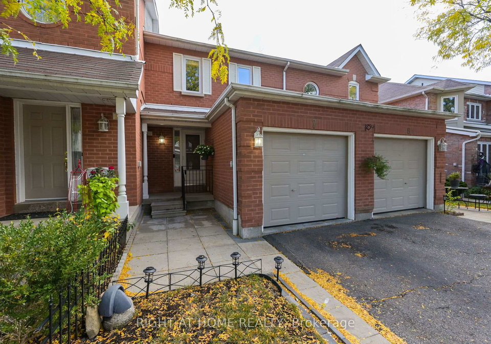 6050-bidwell-trail-mississauga-ontario-w12473639