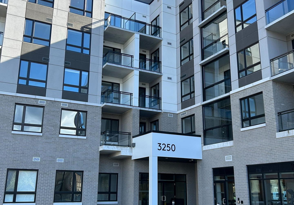 3250-carding-mill-trail-oakville-ontario-w12473661