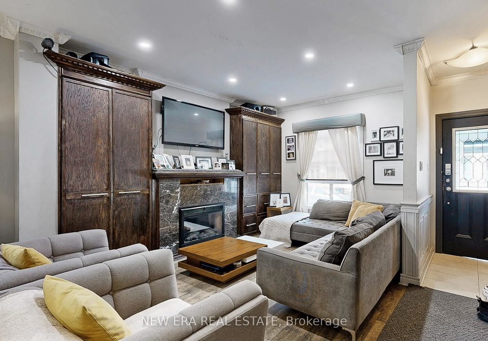 53-burnfield-avenue-toronto-ontario-w12473801