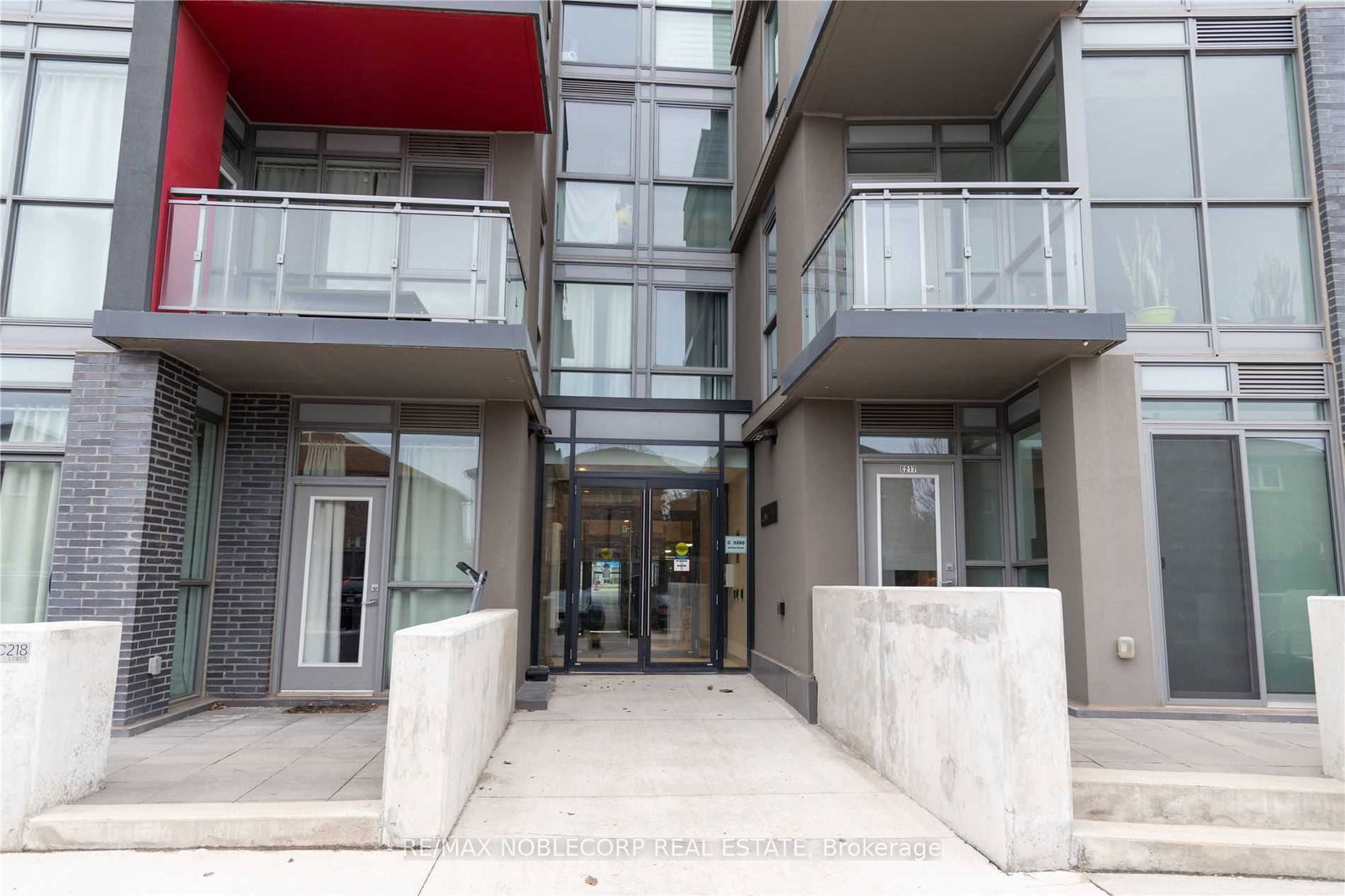 5260-dundas-street-burlington-ontario-w12473869