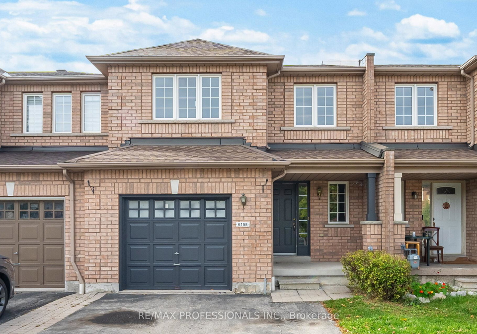6155-rowers-crescent-mississauga-ontario-w12474011