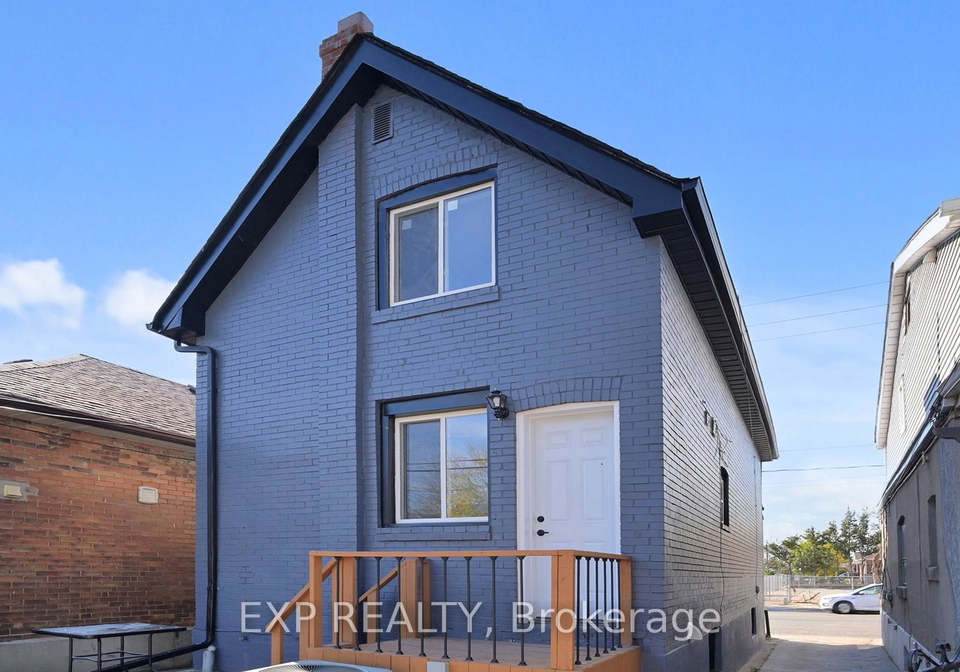 685-jane-street-toronto-ontario-w12474273