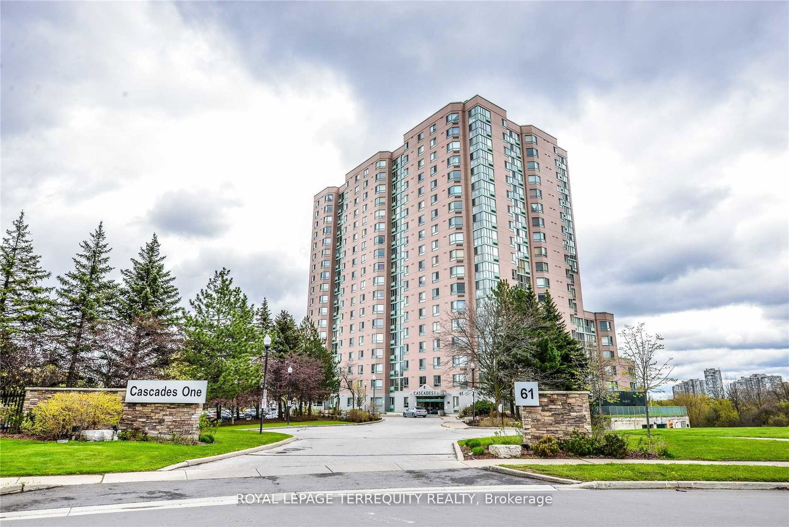 61-markbrook-lane-etobicoke-ontario-w12474328