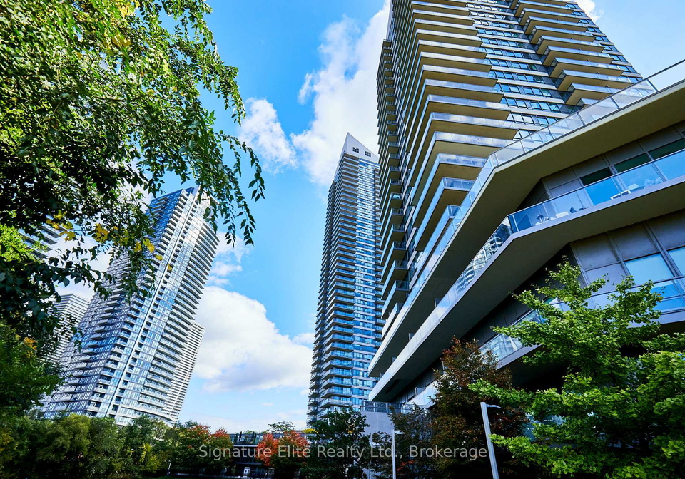 2240-lake-shore-boulevard-w-etobicoke-ontario-w12474865