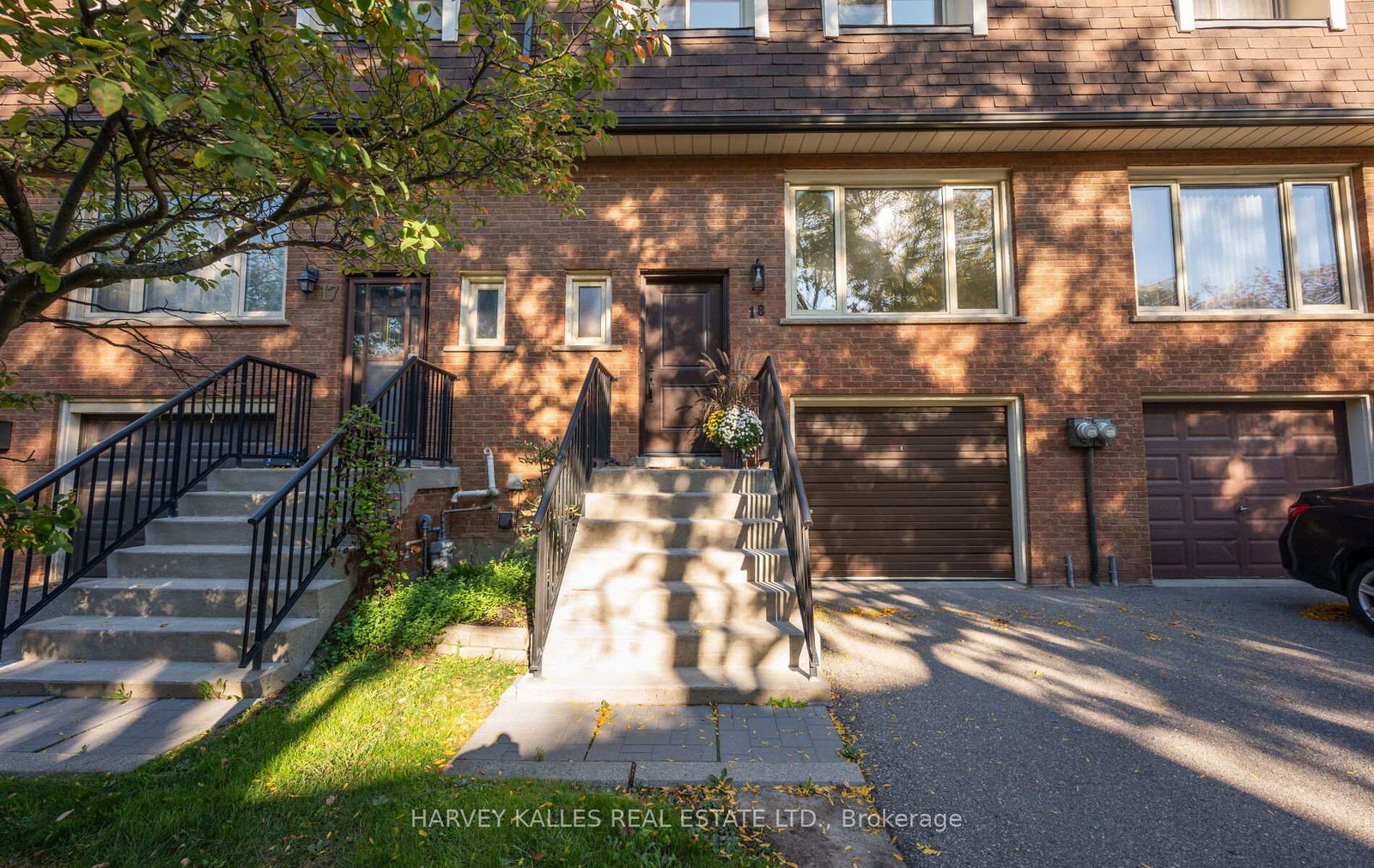 18-silver-shadow-path-etobicoke-ontario-w12474879