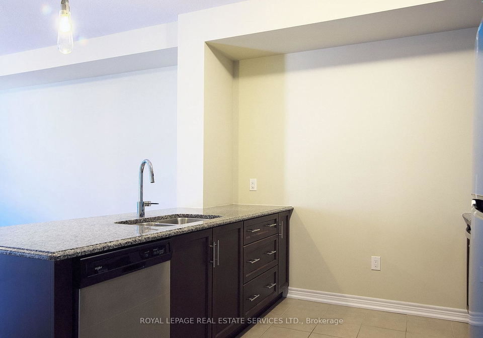 387-alderwood-common-oakville-ontario-w12474941