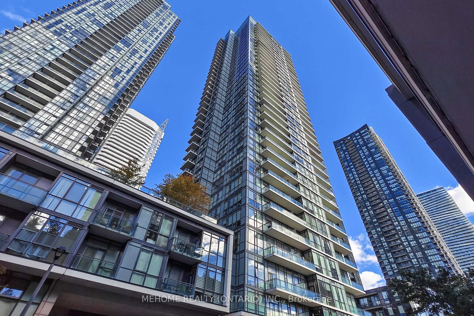 4065-brickstone-mews-mississauga-ontario-w12475097