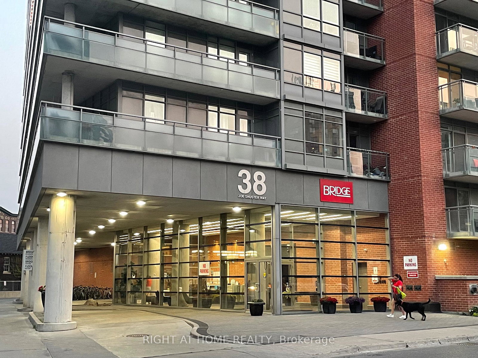 38-joe-shuster-way-toronto-ontario-w12475203