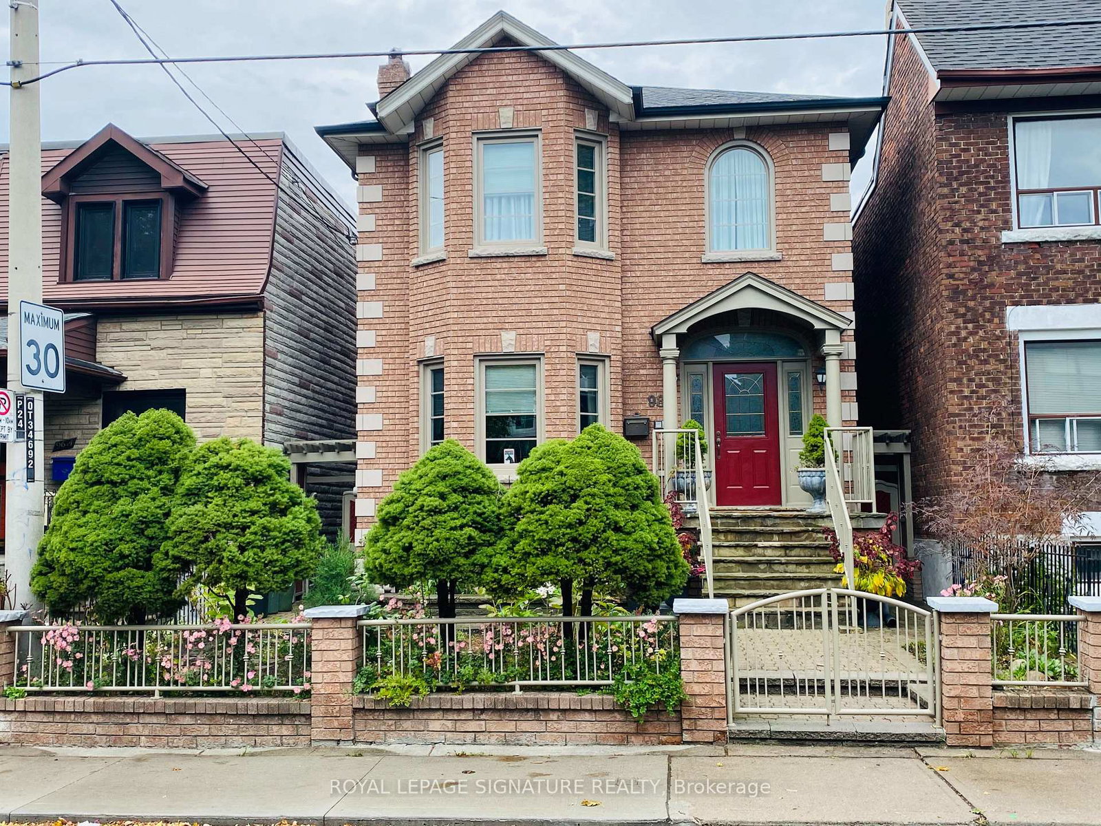 98-westmoreland-avenue-toronto-ontario-w12475415