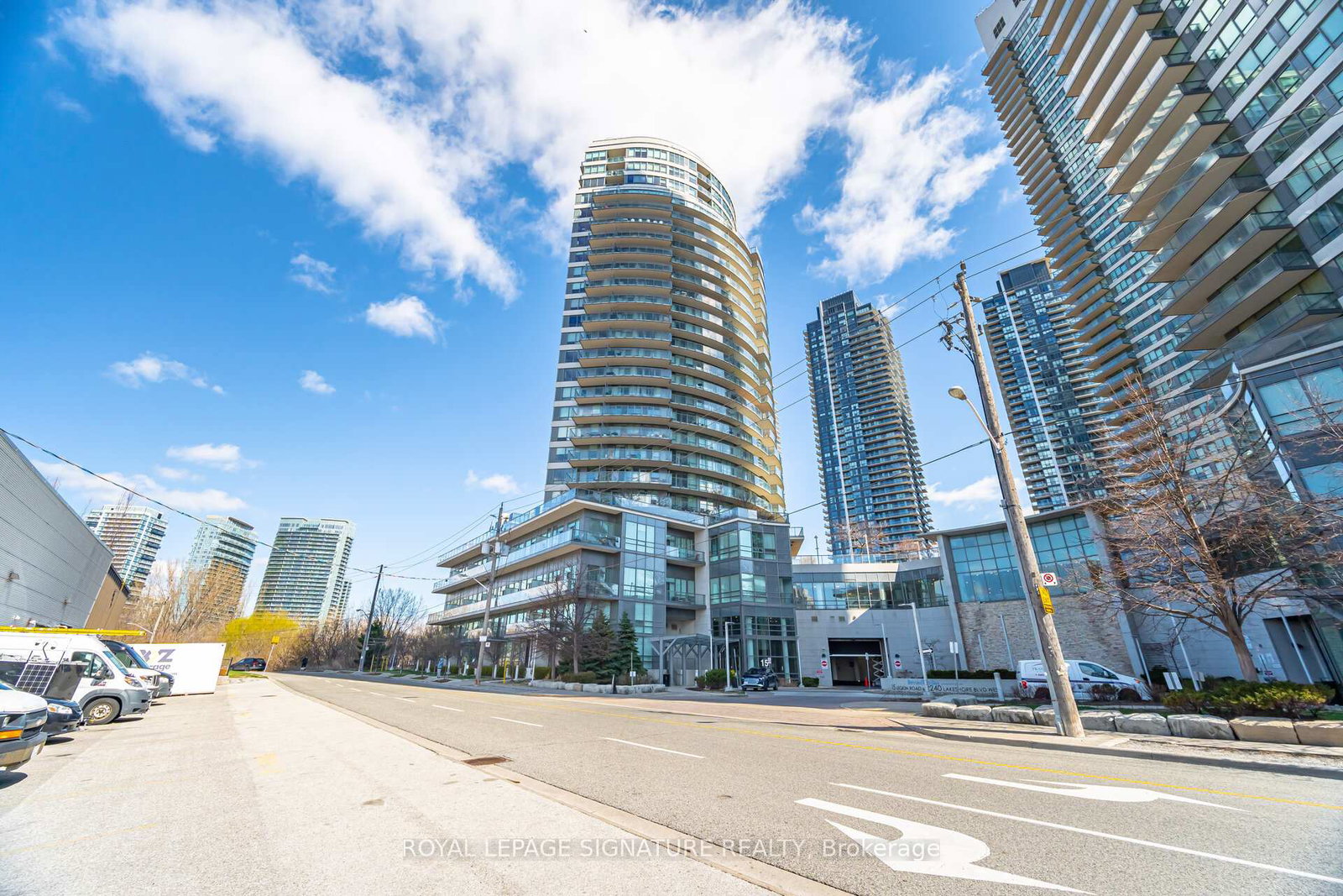15-legion-road-etobicoke-ontario-w12475426