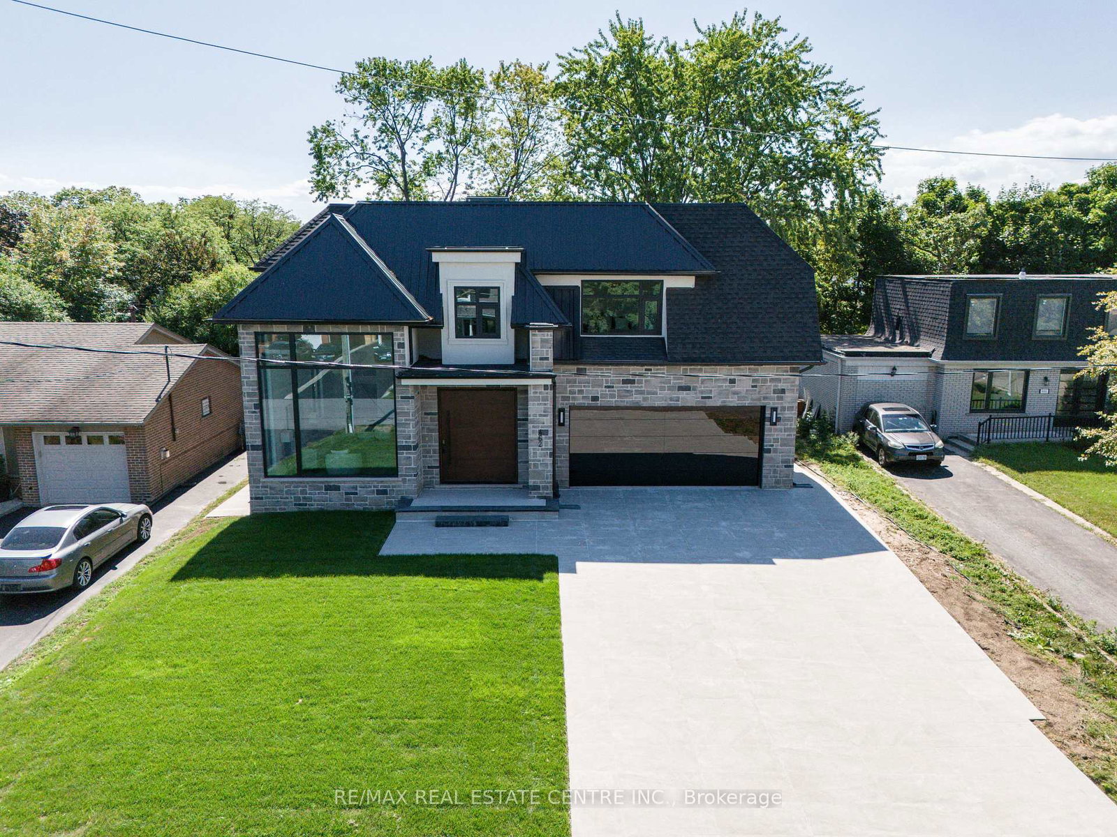 462-southland-crescent-oakville-ontario-w12475452